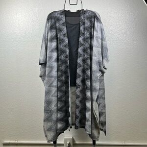 IMAN Global Chic Glimmering Glam Set: Gray & BlackTopper & Foil Tank Duo Size SP